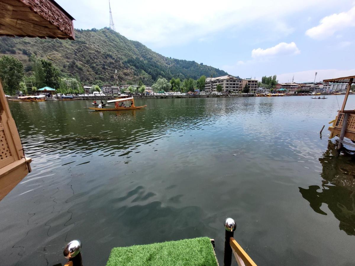 Tashkand Houseboat Srīnagar Dış mekan fotoğraf